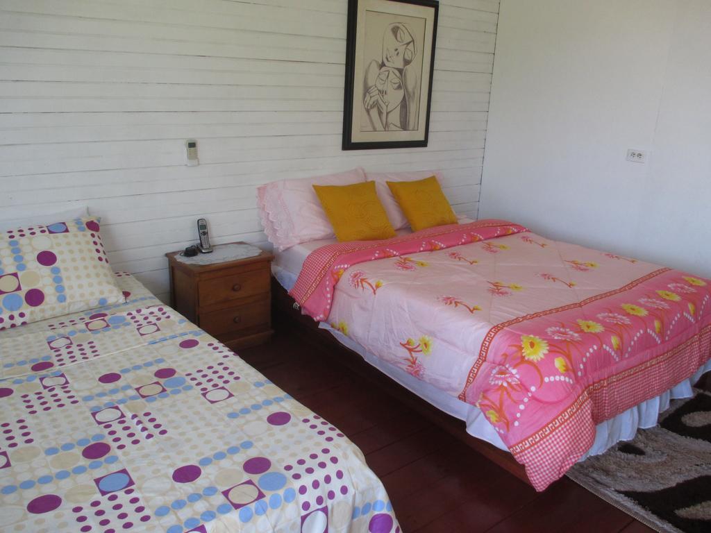Hotel Flemming Tree Providencia Island Bagian luar foto